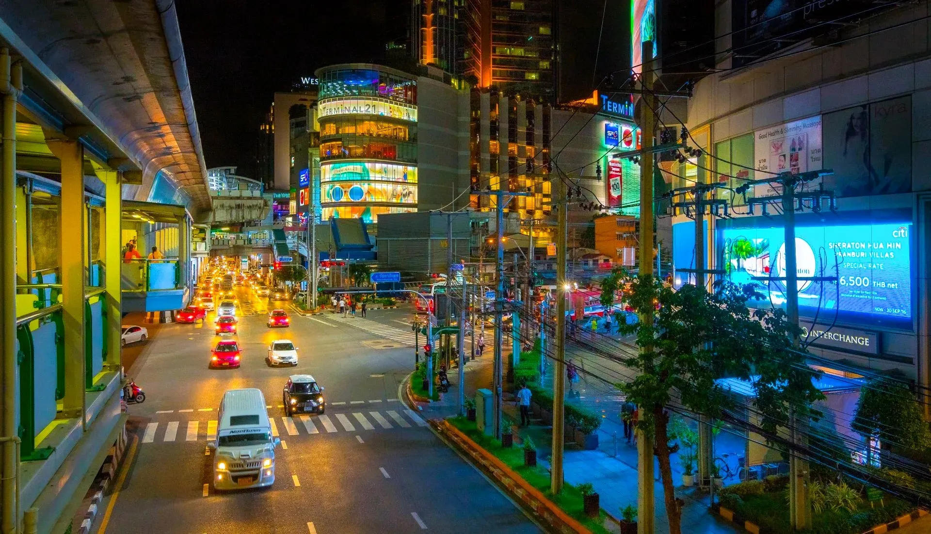 Sukhumvit Soi 19, Bangkok — Asok, Bangkok