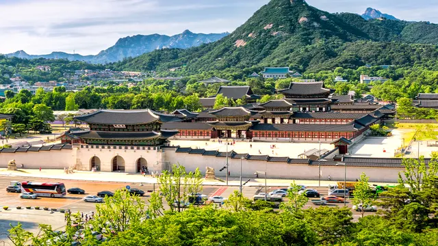 Gyeongbokgung Palace — Jongno, Seoul
