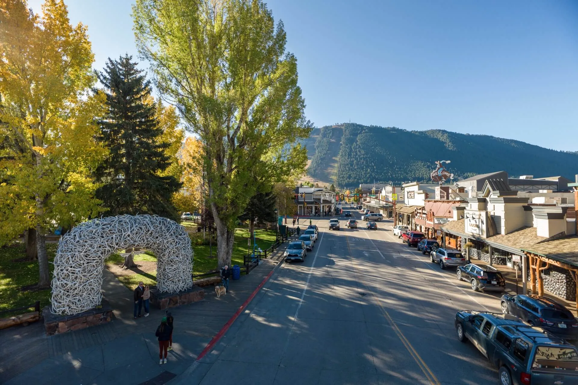 Jackson Hole Town Square — live webcam view over Jackson, Wyoming, United States