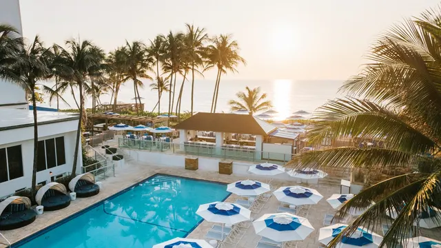 Jupiter Reef Club Pool and Ocean, South A1A, Jupiter