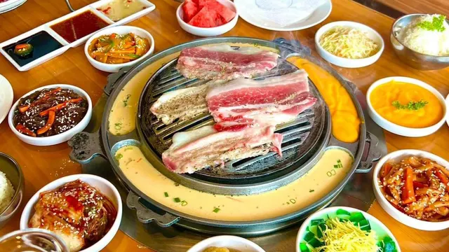 Lyn's Samgyup Restaurant — Rizal Extension, Davao City