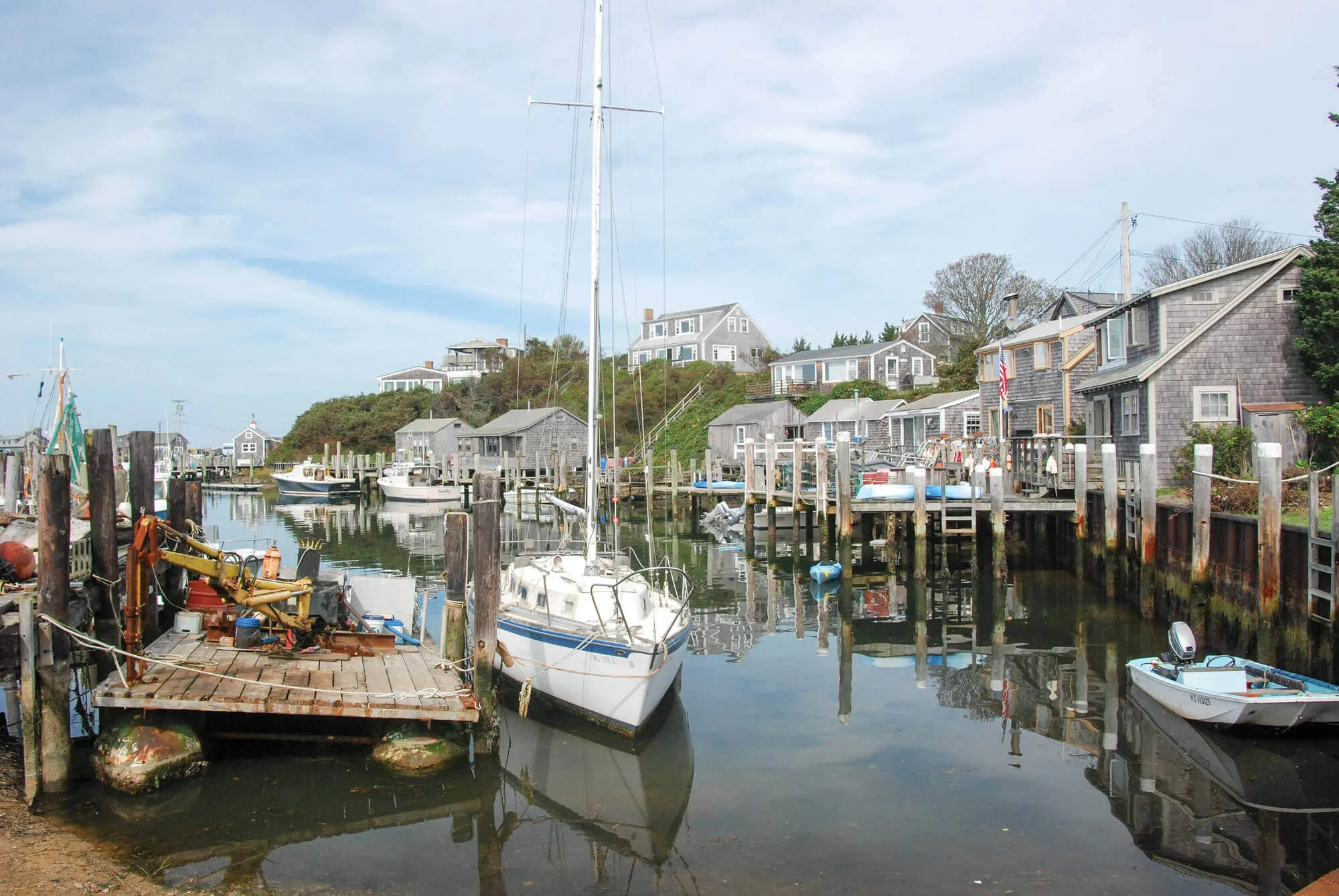 Menemsha Harbour, Martha's Vineyard: live webcam view over Menemsha, Chilmark, United States