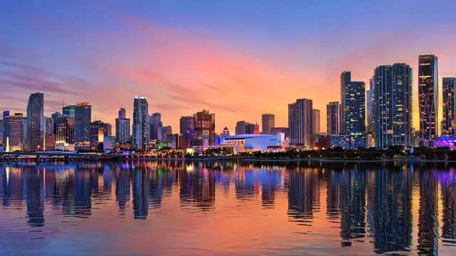 MacArthur Causeway — Biscayne Bay, Miami