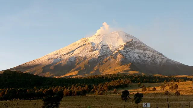 Popocatépetl Volcano — San Pedro Benito Juárez, Puebla