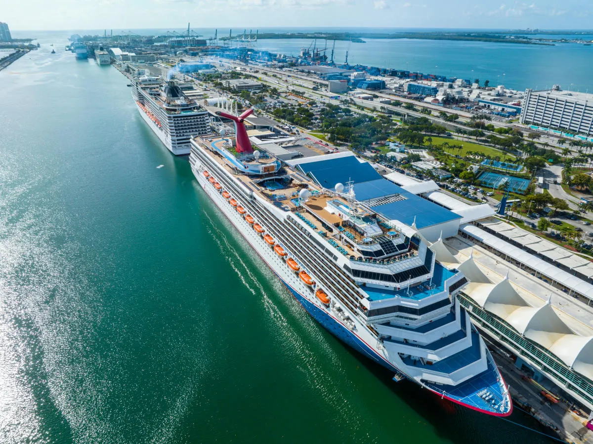 PortMiami Cruise Ships — live webcam view over Miami, Florida, United States