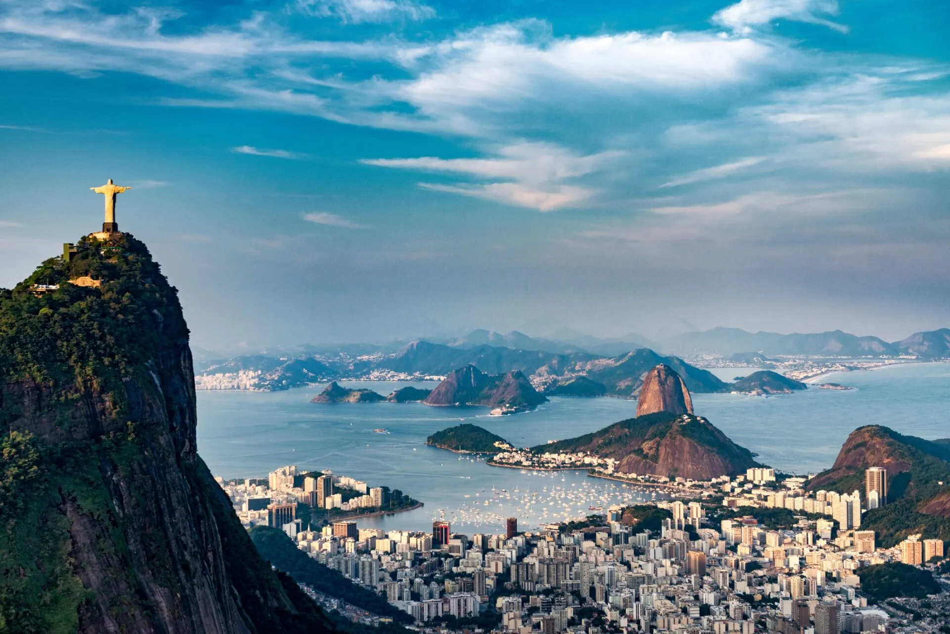 Rio Panoramic: Sugarloaf & Cristo: live webcam view over Rio de Janeiro, Brazil