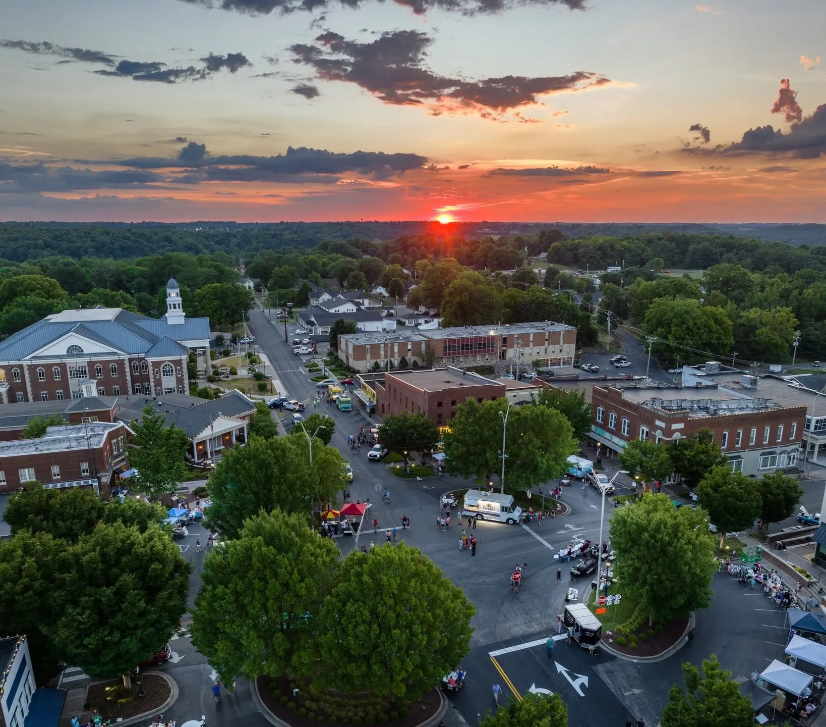 Scottsville Main Street — live webcam view over Scottsville, Kentucky, United States