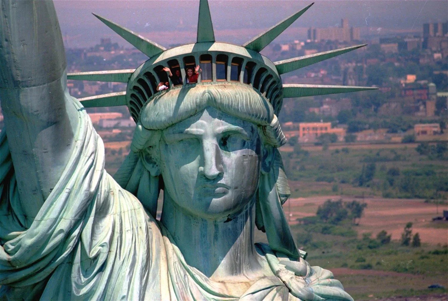Statue of Liberty CrownCam — live webcam view over Liberty Island, New York, United States