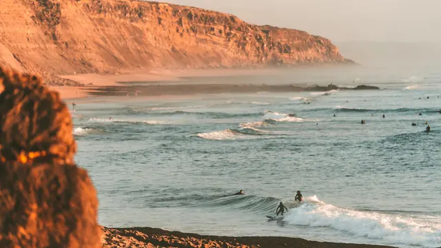Surfline TV — World Surf Cams — Huntington Beach, California