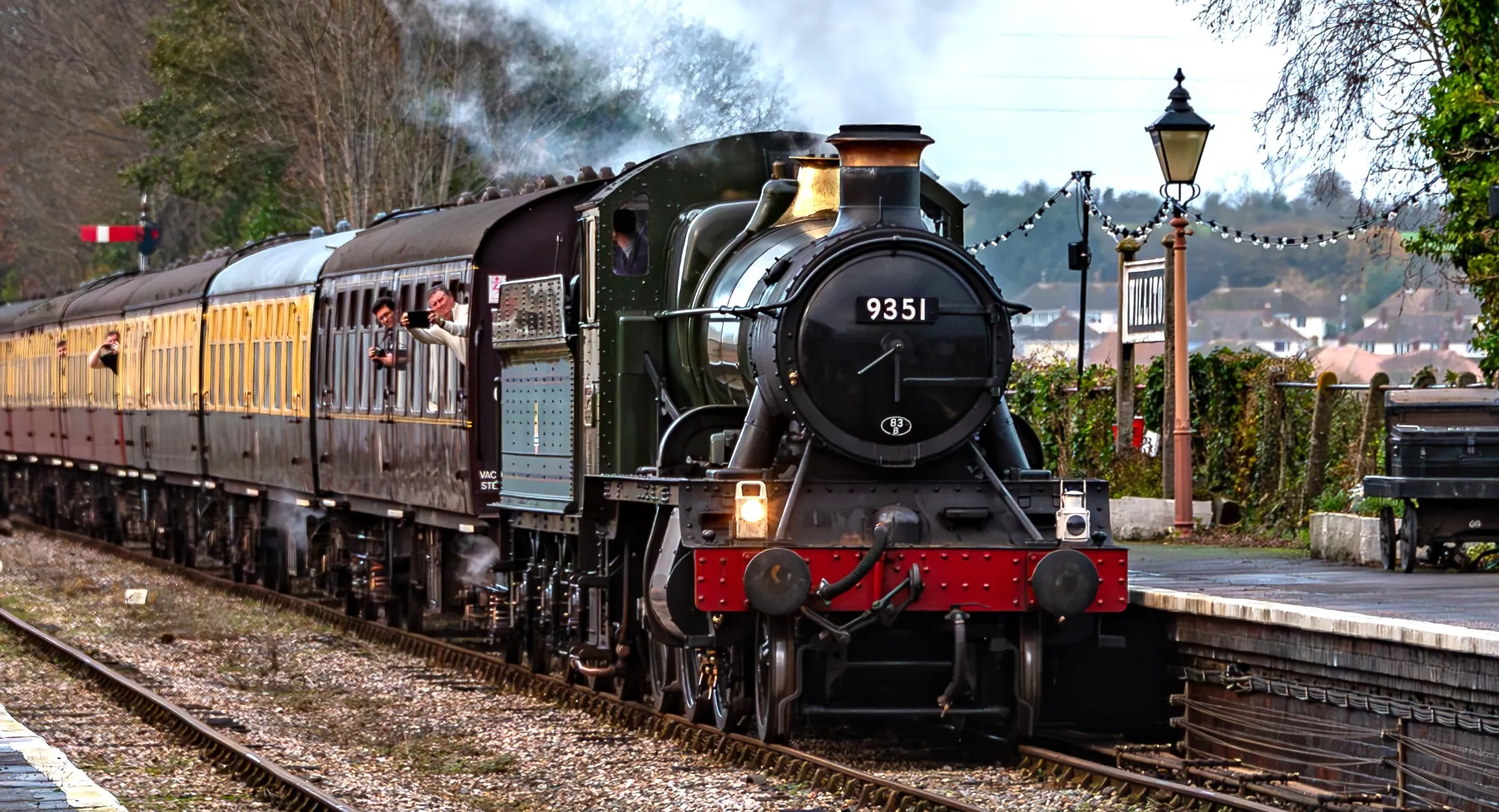 Williton Level Crossing — live webcam view over Williton, West Somerset Railway, United Kingdom